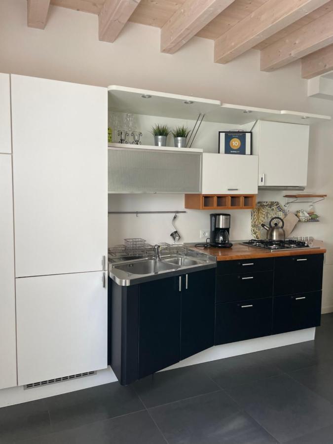 Villa Arzilla Десенцано дел Гарда Екстериор снимка
